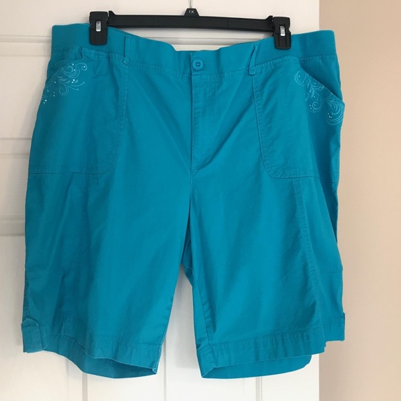 Gloria Vanderbilt Pants - Gloria Vanderbilt turquoise Bermuda shorts, 20W